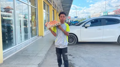 Kaimau, the egg seller in Timor-Leste